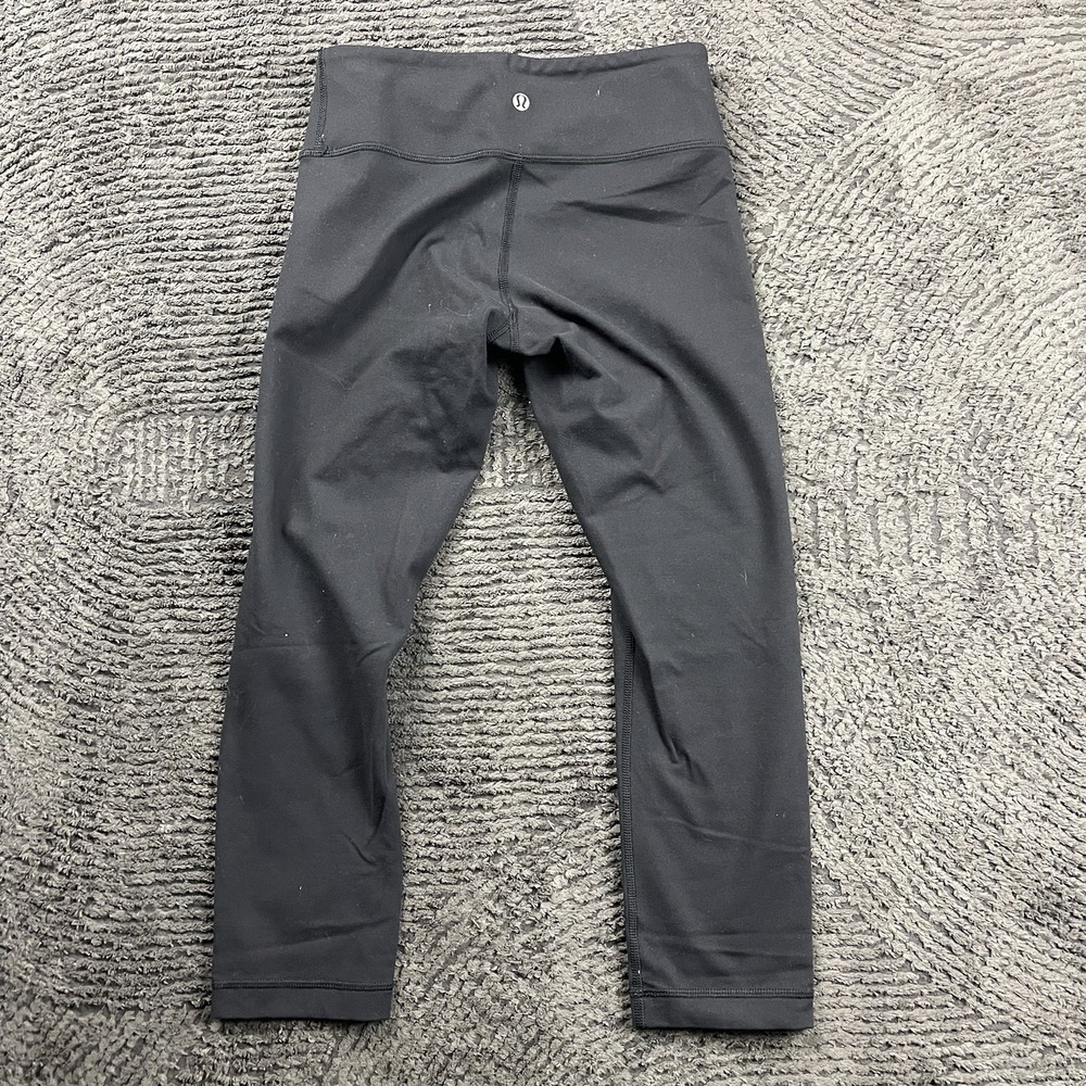 Lululemon Wunder Under Crop Leggings Black High Rise Women's Size 4 Yoga